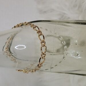 Vintage Avon 4K Gold Electroplate Oval Link Charm Bracelet Classic Chain